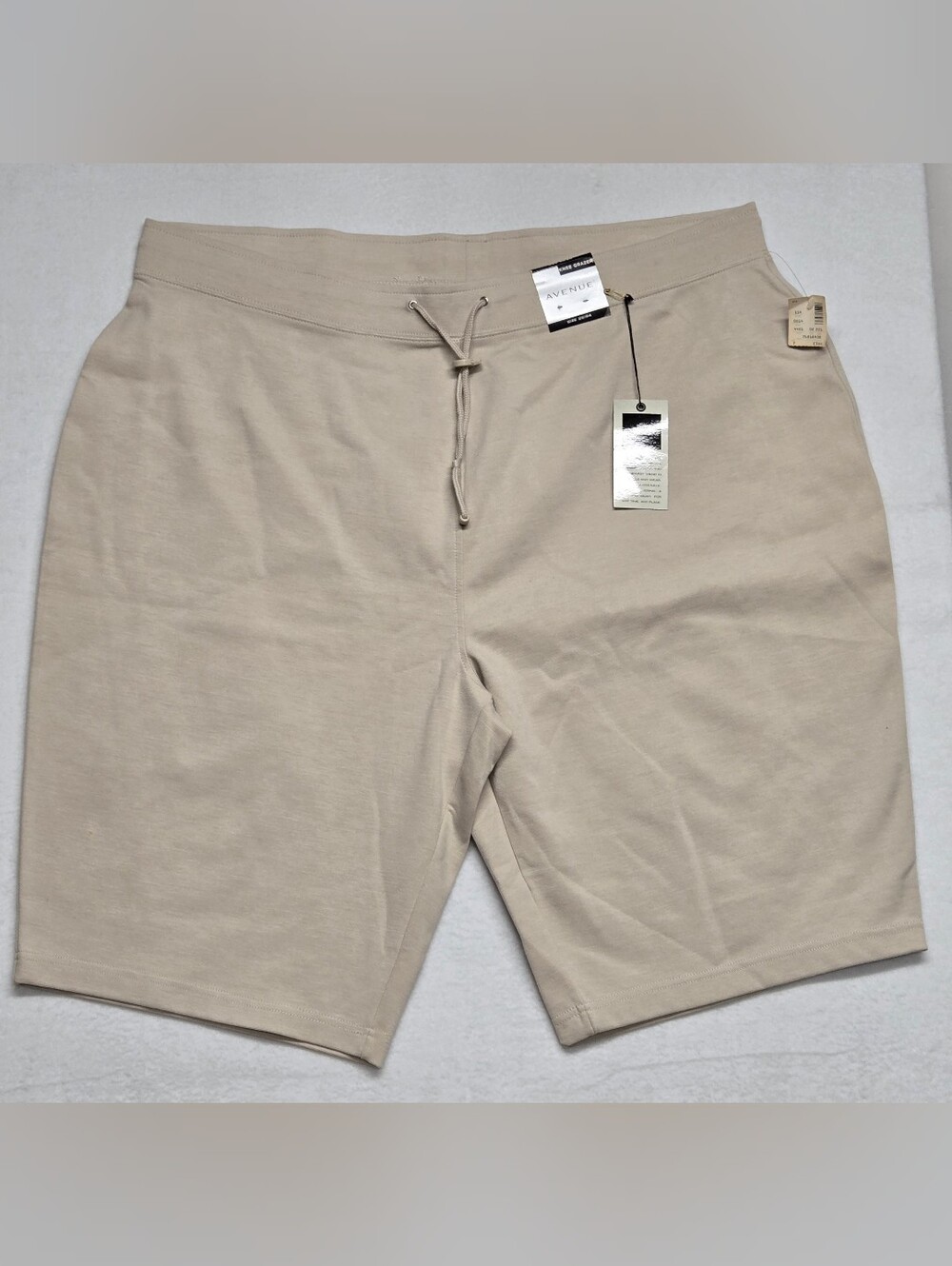 Avenue 22/24 Knee Grazer Knit Shorts Stretch Drawstring Tan New